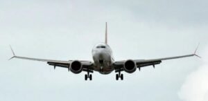 NTSB发布紧急安全警告　波音737方向舵系统存卡死风险