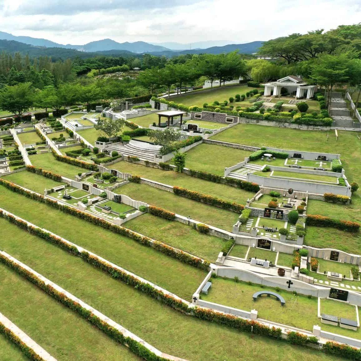 花园式墓地
