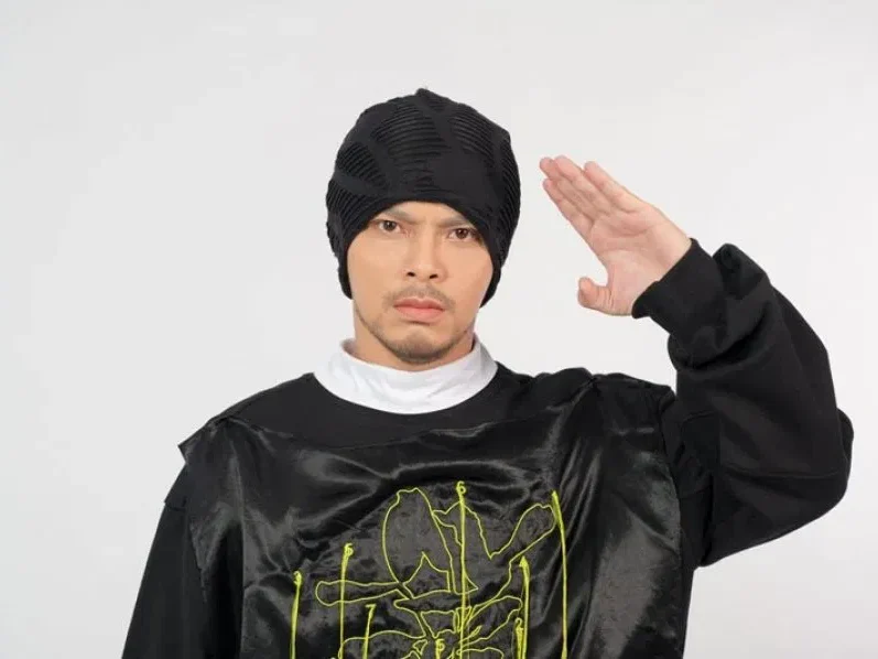 ”黄明志涉毒“