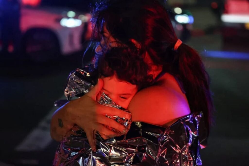 邦迪海滩枪击事件