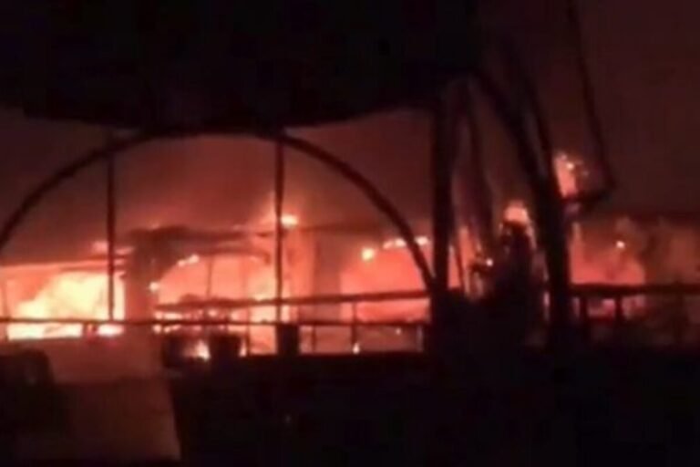 果阿夜店凌晨爆炸起火致23死 外籍游客亦罹难 当局下令全面调查