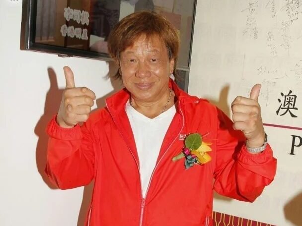 香港著名功夫演员梁小龙
