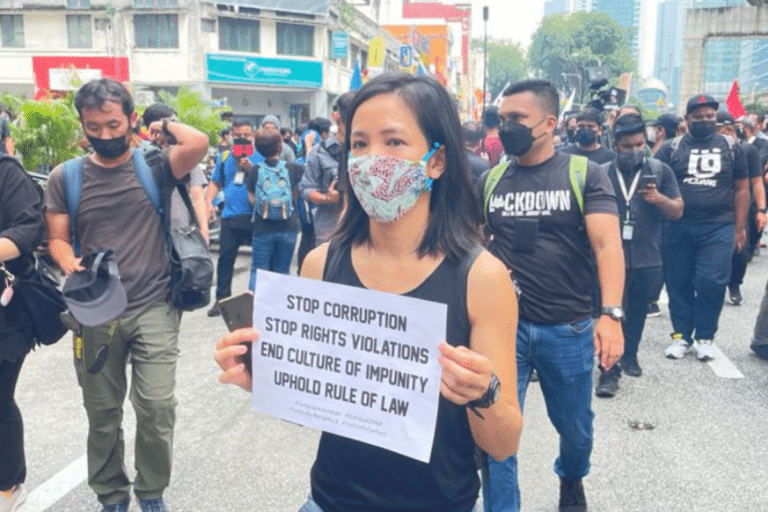 阿占集会烟花事件：民主与法治的博弈