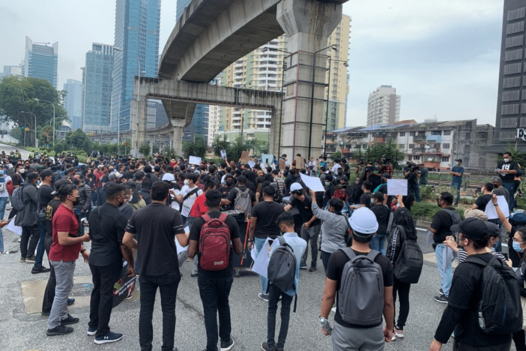 阿占集会烟花事件