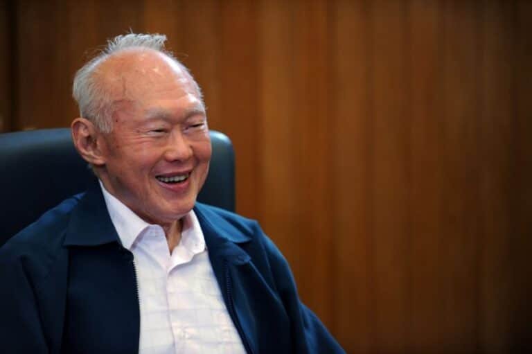 李光耀2013年预言再受审视：希盟柔佛森美兰州选连败，马来西亚政治轮回论获新注脚