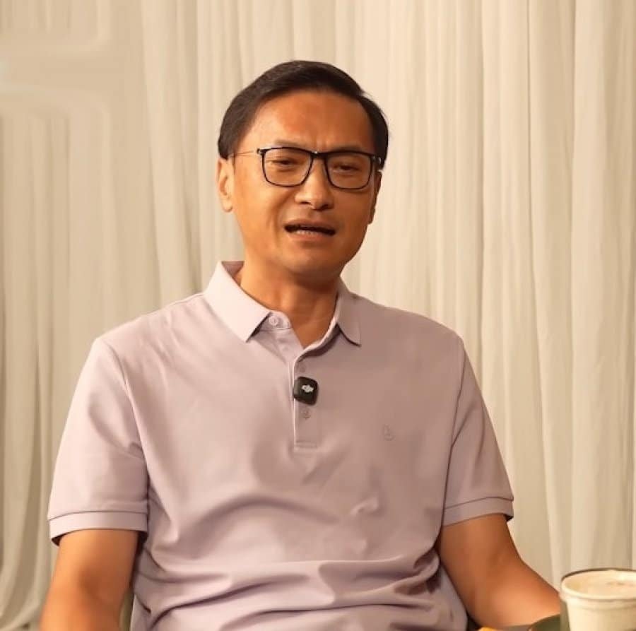 自闭症儿子独立问题触动神经 陈锦鸿YouTube访谈与主持人颜联武当场交锋