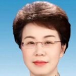 中国贵州前州长锺阳落马：权色交易58名男部属，贪污逾5896万元判刑13年