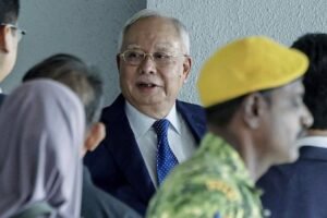 有条件特赦附五千万罚款条件：纳吉获元首御准居家服完SRC案剩余刑期，2028年8月23日刑满