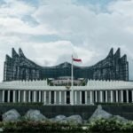 印尼警告停止向”不尊重”本国的邻国出口能源，天然气合约续签存变数