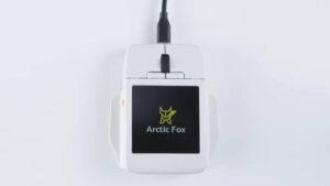 Arctic Fox推出内置3.1吋触控屏的Super Mouse，售价199美元在Kickstarter众筹